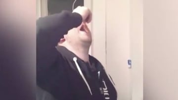 18 meses de cárcel por comer un pez vivo y subir el vídeo a la red. Imágen: Facebook