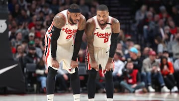 Damian Lillard junto a Carmelo Anthony durante el Portland Trail Blazers-Miami Heat.