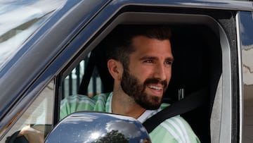 24/05/24
VALENCIA CF - JOSE LUIS GAYA
LESIONADO COCHE AUTOMOVIL