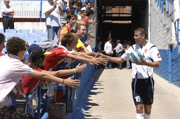 Piqué, durante su presentación con el Zaragoza en agosto de 2006.