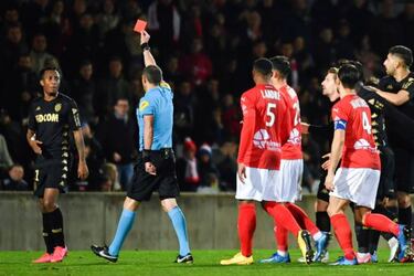 Gelson Martins faces eight-month Ligue 1 ban for shoving referee