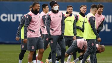 12/02/22 ENTRENAMIENTO ESPANYOL YANGEL HERRERA RAUL DE TOMAS RDT GRUPO