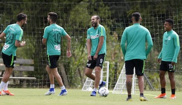 Atlético Nacional se prepara para el duelo ante Independiente Santa Fe en la Copa Águila 