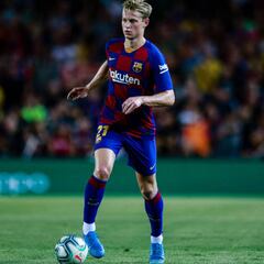 Frenkie lo tiene claro: mejor de interior que de pivote