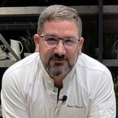 El chef Dani García zanja el debate sobre la tortilla de patatas sin cebolla: “La mejor”