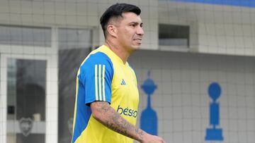 En la UC revelan por qué se ha retrasado el fichaje de Medel: “Tal vez no es el mejor momento...”