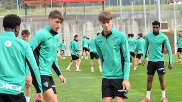 03/03/25 ENTRENAMIENTO ATHLETIC DE BILBAO BITA ASIER HIERRO