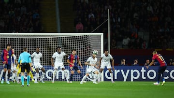 The semifinal in the Champions League between Barcelona and Inter Milan was a classic, with the spoils shared in a crazy game.