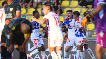 Debutó en la U y lo que hizo luego del partido se ve pocas veces en el fútbol chileno: momento emotivo