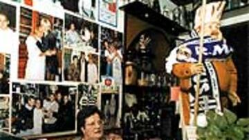 <b>UNO MÁS DE LA FAMILIA</B>. Para Rita, la dueña del restaurante, Zidane es como un hijo. Tal es la confianza que incluso Zidane se ha cocinado sus platos.