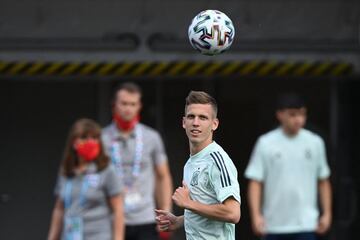 Dani Olmo.