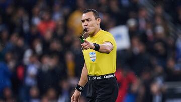‘Gato’ Ortiz marcó penal a Monterrey pero le negó el mismo a Pumas