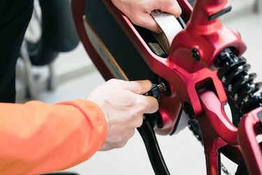 Cinco consejos básicos para cuidar una e-bike