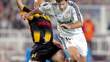 <b>Figo</b>. Bravísimo con el balón y en la brega. Ejemplar