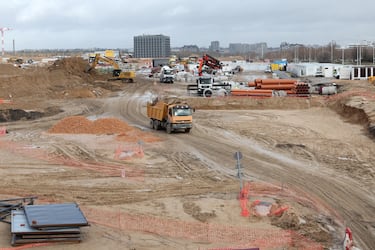 La zona de boxes contará con 40 garajes completamente modulables para diferentes competiciones.