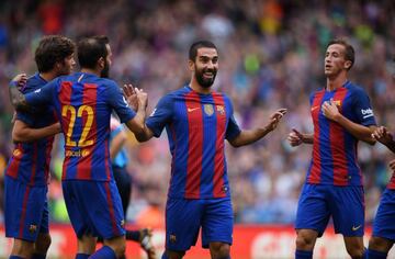 Turan celebrates