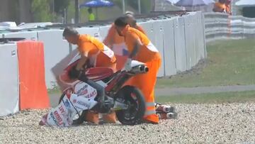 Kaito Toba tras su accidente en Brno.