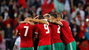 Los jugadores de la selecci&oacute;n de Marruecos celebran un gol.