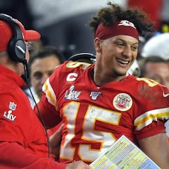 Ya era hora: Mahomes y los Chiefs negocian extensión