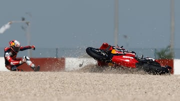 Acosta sufrió en el P1 de la mañana, sin consecuencias, su primera caída en GP con la MotoGP.