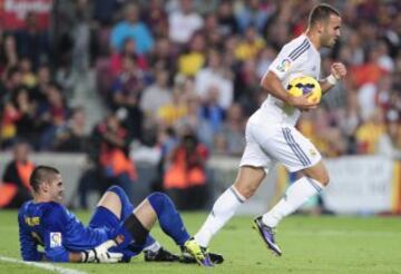 Jesé celebra un gol al Barcelona durante un partido de Liga en 2013.
