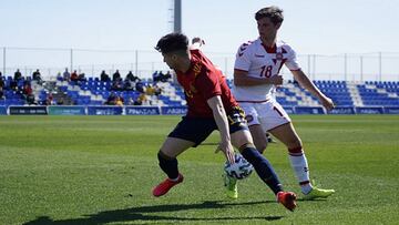 Espa?a sub-19 empata ante Dinamarca con gol de Camello