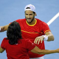 Rumania gana a España en el dobles : Copa Davis eliminatoria