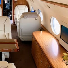 ¿Cuánto cuesta alquilar un avión como el que ha usado el emérito para volver a España?