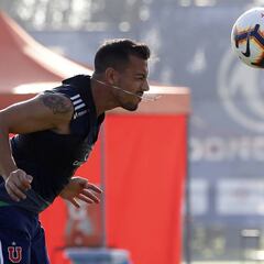 Ubilla entregó disculpas por tratar de 'buitres' a la prensa