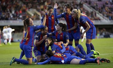 FC Barcelona Feneni player Jennifer Hermoso celebrates