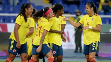 Jugadoras de la Selecci&oacute;n Colombia Femenina en un partido amistoso en Cali