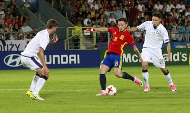 1-0. Saúl Ñíguez marcó el primer gol.