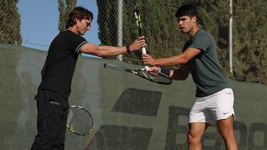 Carlos Alcaraz y Juan Carlos Ferrero.