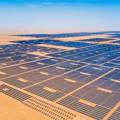 La impresionante ‘plantación’ de paneles solares que ha hecho China en el desierto