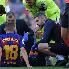 Confirmado: Alba se rompe, baja ante el Nápoles y Real Madrid