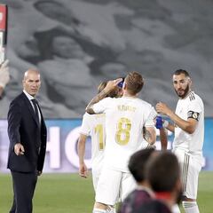 FIFA mantendrá los cinco cambios hasta agosto de 2021