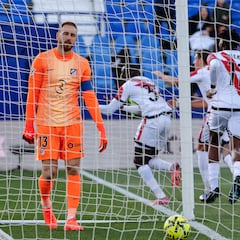Rayo Vallecano 3 - 0 Atlético de Madrid: resumen, resultado y goles