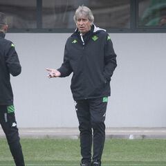 Pellegrini: "Hay que jugar igual que en el 0-4 de la Copa"