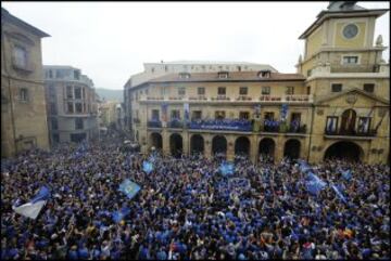 Oviedo celebra el ascenso