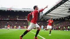 El United pasa por encima del City en el derbi; marcó Mata