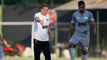 Vanderlei Luxemburgo y Fredy Guarín