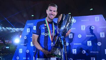 El delantero bosnio impuso una nueva marca este miércoles en la coronación del Inter de Milán sobre AC Milán en la Supercopa de Italia.