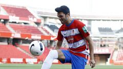 Anto&ntilde;&iacute;n, durante su presentaci&oacute;n con el Granada en febrero pasado. 