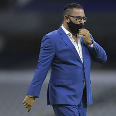 Antonio Mohamed define su equipo para la Final de Copa