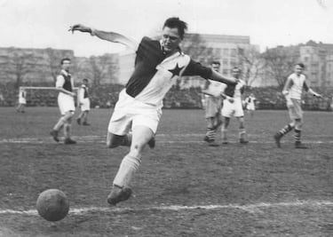 Los 30 récords goleadores de la historia del fútbol