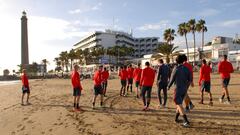 El fútbol nórdico se refugia en Maspalomas este invierno