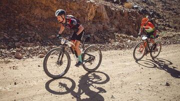 Óscar Pujol y Josep Betalú, durante la tercera etapa de las Titan Series de Arabia Saudí.