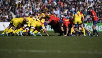 Imagen de una melé en el partido de clasificación para el Mundial de 2019 disputado entre España y Rumanía en el Central de Ciudad Universitaria.
