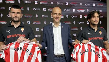 22/07/2025 SPORTING ENTRENAMIENTO 2ª DIVISION
MAREO ENTRENAMIENTO TEMPORADA 2025/26 PRESENTACION COMO NUEVOS JUGADORES DEL EQUIPO CON EL PRESIDENTE GUERRA DE CORREDERA Y VAZQUEZ
FOTO PACO PAREDES