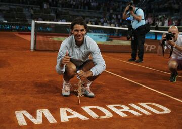 Rafa Nadal en el Madrid Open 2014, ganó a Kei Nishikori por 2-6, 6-4, 3-0, ret.